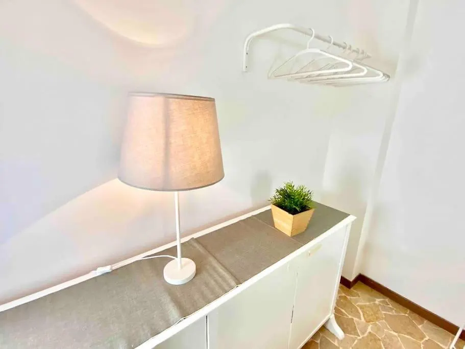 Cuore Di Milano Isoladuomo 0*, Milan