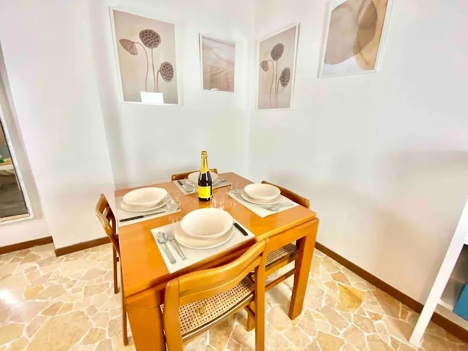 Apartment Cuore Di Milano Isoladuomo
